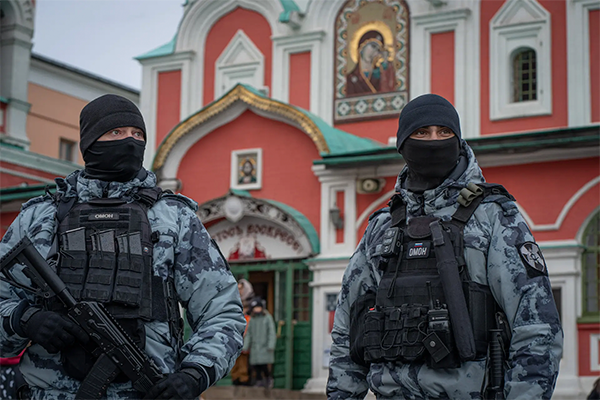 Безопасность на мероприятиях, посвящённых Пасхе Христовой в Москве обеспечили сотрудники и военнослужащие Росгвардии