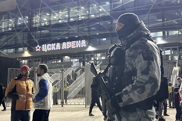 В Москве росгвардейцы обеспечили безопасность матча КХЛ