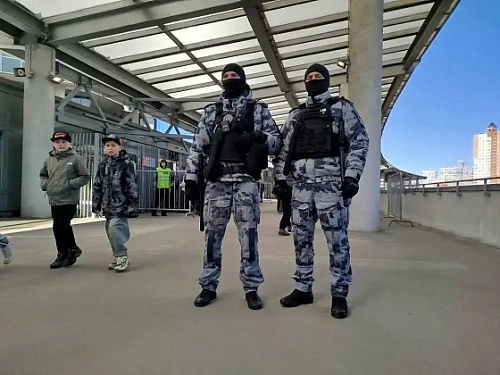 Росгвардия обеспечила безопасность матча МФЛ в Москве 