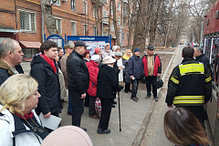 В Ломоносовском районе прошла экскурсия пожарно-спасательной техники. 